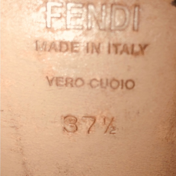 Authentic Fendi sandals in gorgeous shades of Italian leather tan..size 37.5